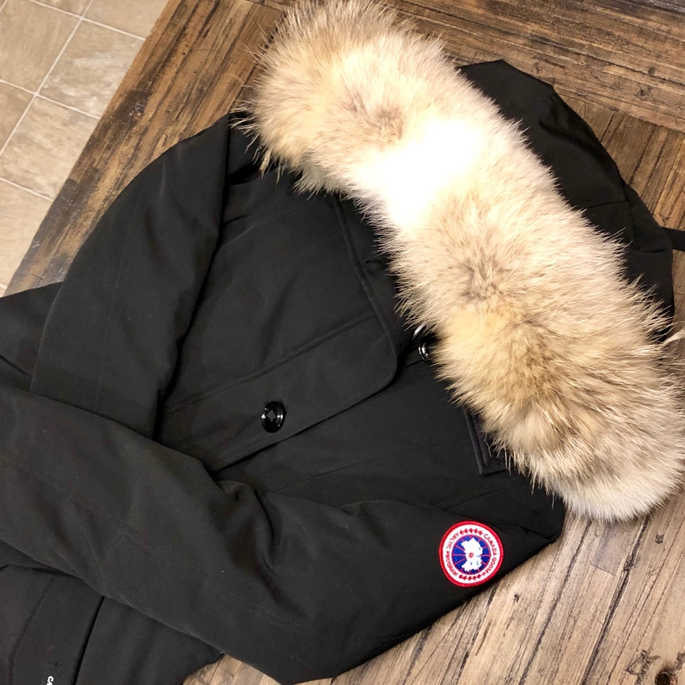 💀SOLD💀Canada Goose Black Rossclair Parka